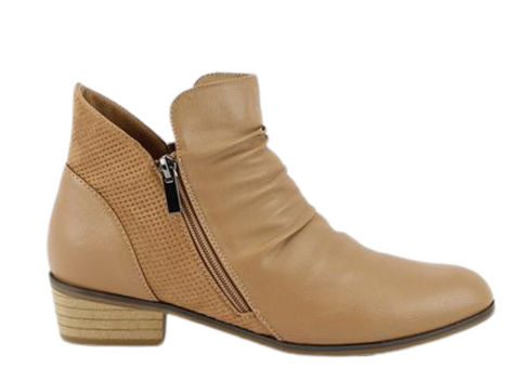 Step On Air CARVEN Camel