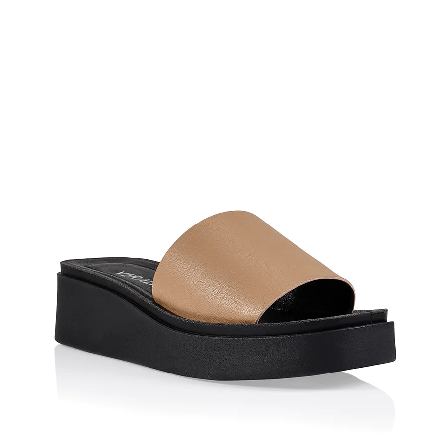 Verali RASCAL FLATFORM SLIDES - LIGHT CAMEL SMOOTH – Sesto Shoex